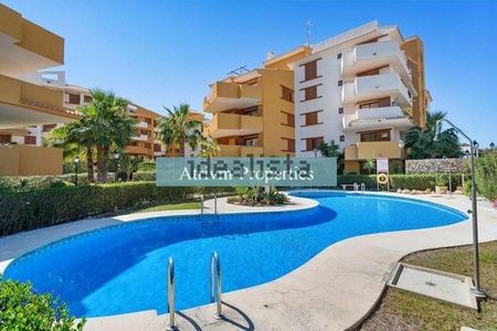 Alquiler de piso en Punta Prima - Photo 4