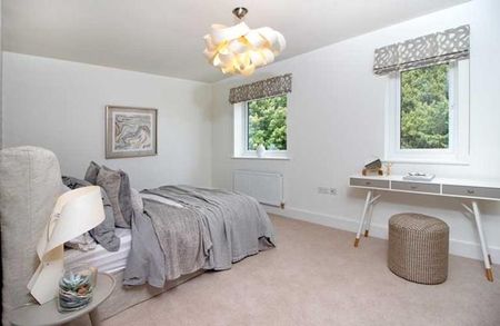 4 bedroom detached house to rent - Photo 5