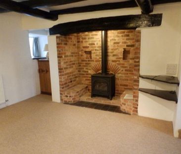 4 bedroom detached house to rent - Photo 1