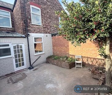 1 bedroom in a house share to rent - Photo 6