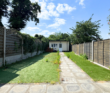 1 bedroom in a house share to rent - Photo 6