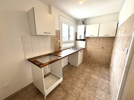 Location Appartement 3 pièces 56m² - Photo 4