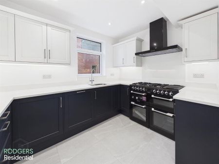 3 Marine Parade, Holywood, BT18 9HY - Photo 4