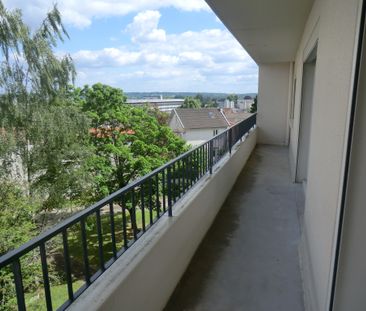 Location Appartement 4 pièces 74m² LIMOGES 87000 - Photo 3