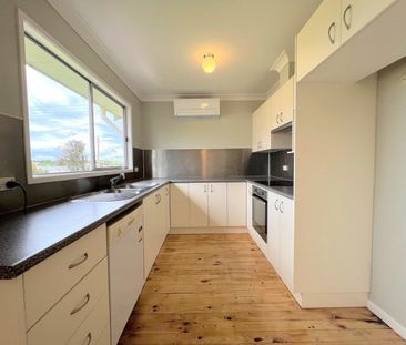 Ray White Parkes - 02 6862 1900 - Photo 3