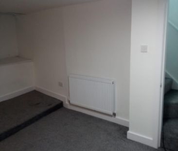 Fully Renovated Flat in Stockton-on-Tees - Photo 3