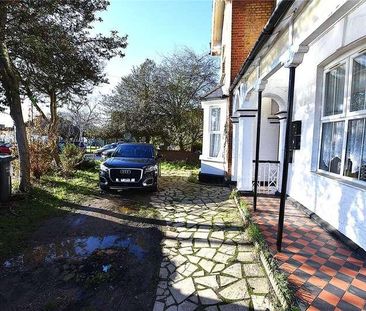 St. Pauls Road, Thornton Heath, CR7 - Photo 1