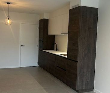 Appartement te huur in Hasselt voor € 1.050 met 1 slaapkamer - Photo 3