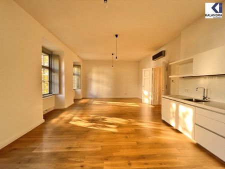 360 TOUR // LUXUSWOHNUNG IN BAROCKMEIERHAUS - Photo 3