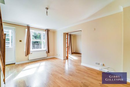 3 bedroom semi-detached house to rent - Photo 3
