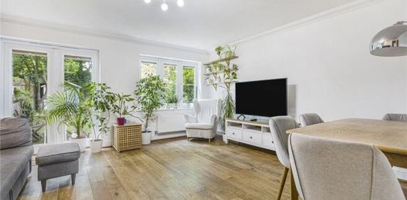4 bedroom semi-detached house to rent - Photo 2