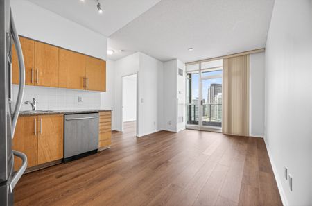 For Lease - 231 Fort York Boulevard Unit# 2505, Toronto, Ontario - Photo 2