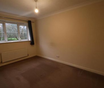 3 bedroom end of terrace house to rent - Photo 5