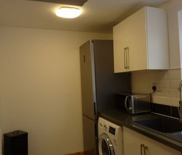 1 Bed Flat, Rushford Court, M19 - Photo 5