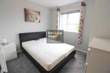 Lord Street, New Broughton, M7 - Photo 2