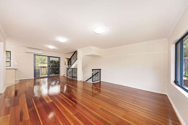 18/557-561 Mowbray Road, Lane Cove North. - Photo 1