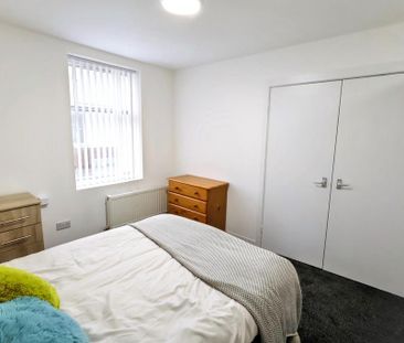1 bedroom in a house share to rent - Photo 6