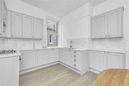 Bonneville Gardens, Clapham, SW4 - Photo 2