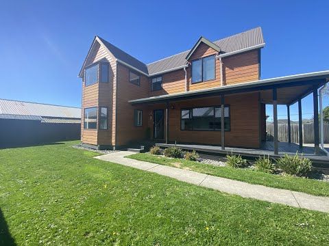 Dallington - Photo 1