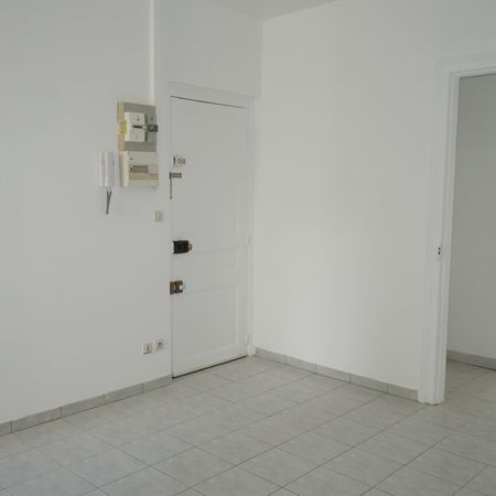 Location Appartement 2 pièces 36m² REIMS 51100 - Photo 3