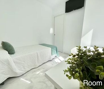 Avenida Sánchez Pizjuan, Sevilla, Andalusia 41009 - Photo 1