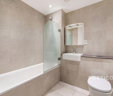 2 bedroom flat to rent - Photo 6