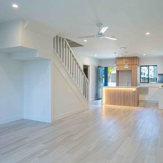 Create Listing - Photo 1