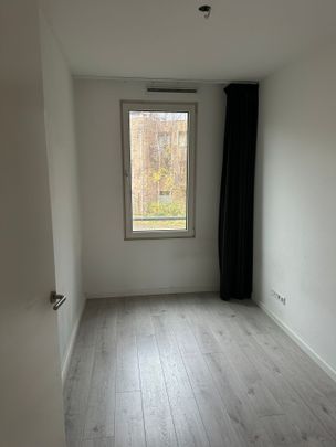 Appartement te huur: Mary van der Sluisstraat 372 1095 ME Amsterdam - Photo 1