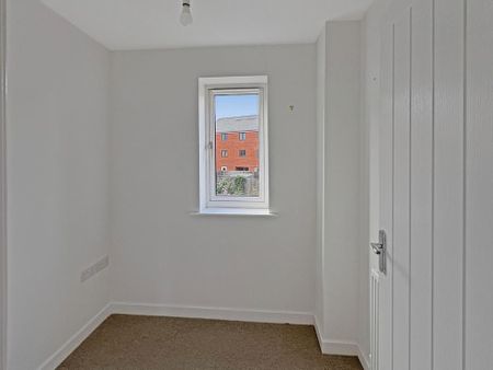 3 bedroom terraced house to rent - Photo 4