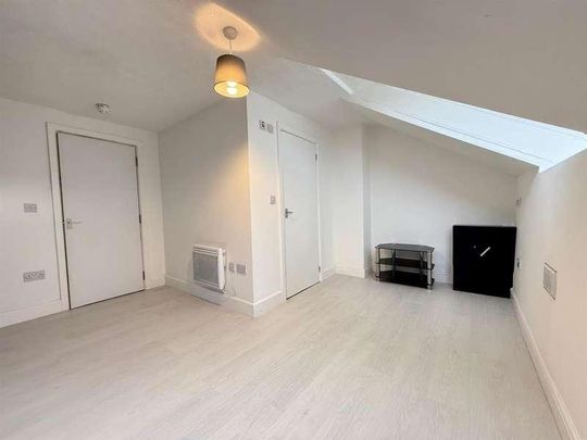 Westminster Road, Morecambe, LA3 - Photo 1