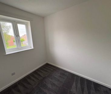 Worle, Weston-super-Mare, North Somerset - Photo 3