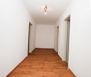 Sonnige 2-Raum-Dachgeschoss-Wohnung in Chemnitz-Sonnenberg - Photo 1
