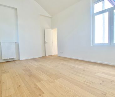 Gerenoveerd appartement met 2 slpk en terras op top locatie - Foto 5