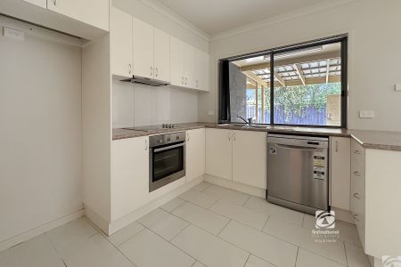 4/8 Mitchell Street, 3875, Bairnsdale Vic - Photo 3