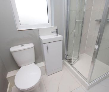 Studio to rent - Photo 6