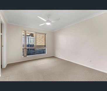 26 Jubilee Street, Forest Lake, Qld 4078 - Photo 6