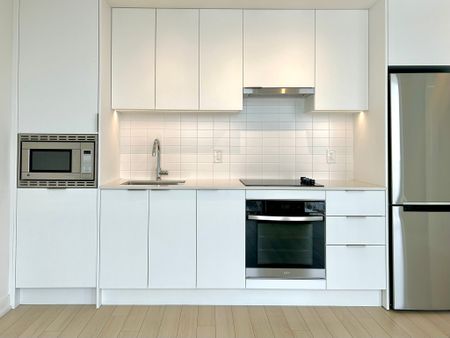 For Lease - 3071 Trafalgar Road Unit# 504, Oakville, Ontario - Photo 5