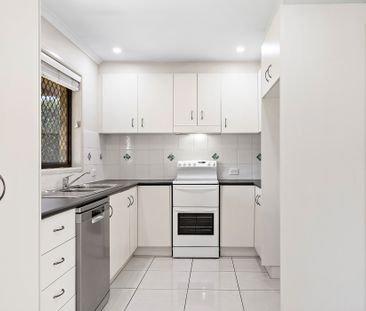 7 Rosenlund Street, Kallangur QLD 4503 - House For Rent | Domain - Photo 2