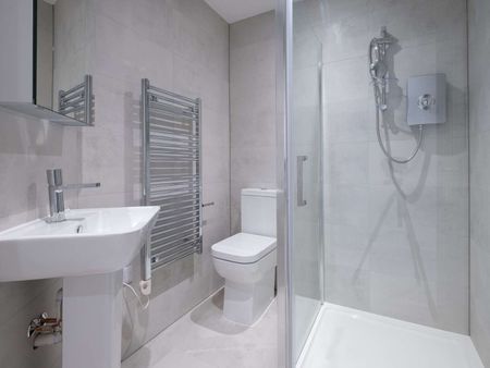 Apt 3, Aberdeen House Room 4 - Photo 4