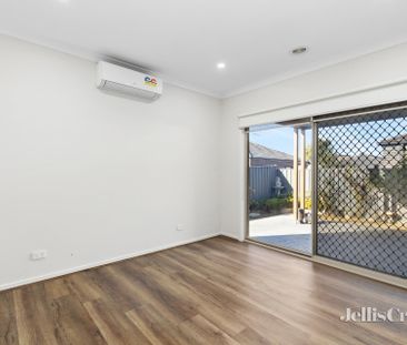 48 Muzzlewood Way, Wollert - Photo 2