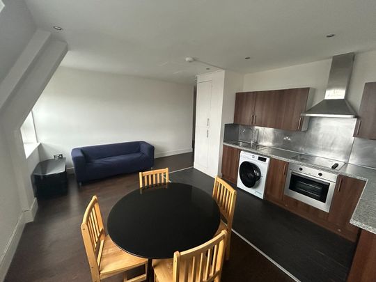 2 Bed Flat, Woodgrange Avenue, HA3 - Photo 1