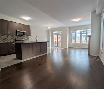 For Lease - 132 Laing Drive, Whitby, Ontario - Photo 5