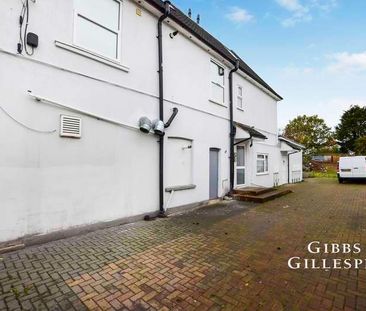 Wood End Lane, Northolt, UB5 - Photo 1