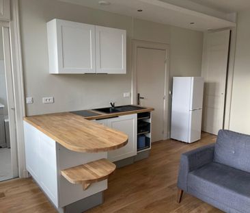 Libre le ..30/11/2025 Mt Loyer :442,6 Mt des charges :128,12 - Photo 2