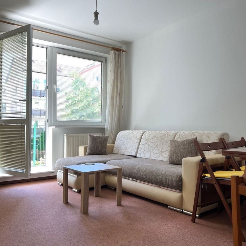 Praktyczne Jednopokojowe Duża kuchnia i łazienka 33 m² - Photo 1