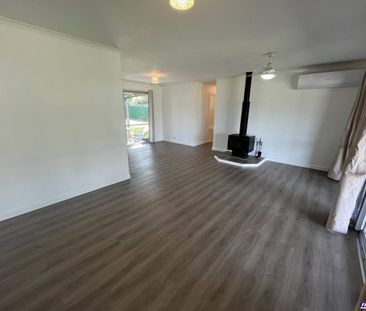 Quiet Cul-de-Sac Living - Walk to Town & Parklands - Photo 1