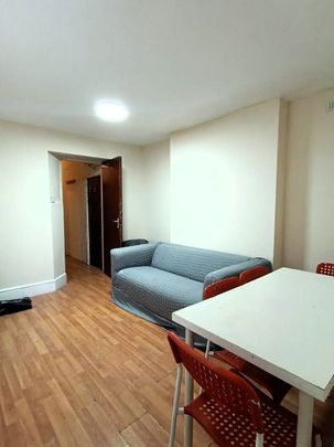 £1,100 PCM, Two Bedroom Ground Floor Flat in Green Street, Riverside, Cardiff CF11 6LN - Photo 1