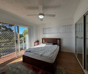 Redcliffe - Photo 3