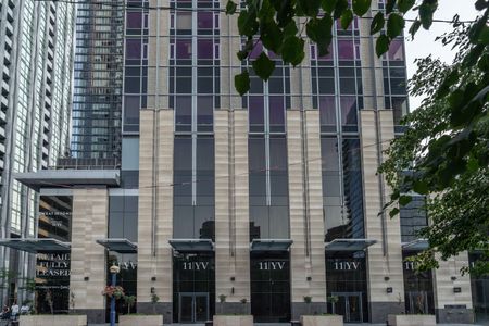 For Lease - 11 Yorkville Avenue Unit# 503, Toronto, Ontario - Photo 3