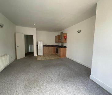Apt 1, 10 Cliftonville Avenue, Apartment 1, Belfast, BT14 6BX - Photo 5